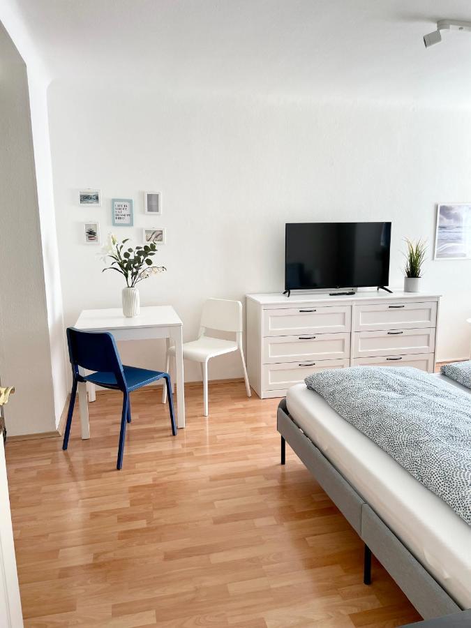 Cosy Apartment Near Schoenbrunn & Meidlinger Market Wenen Buitenkant foto